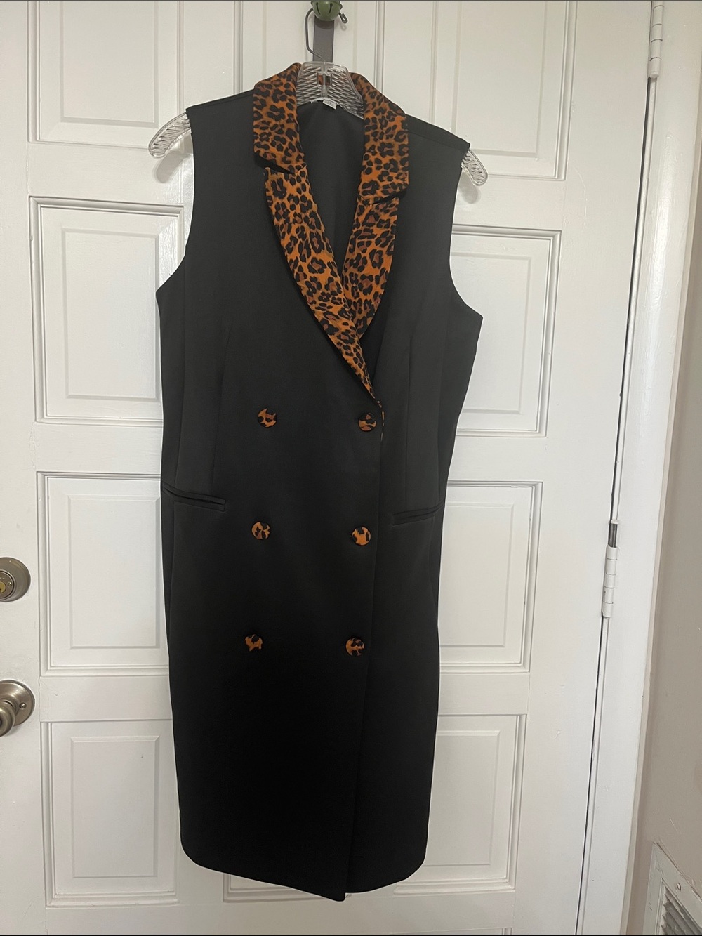 Shelby & Palmer Black Sleeveless Dress with Leopard-Print Collar